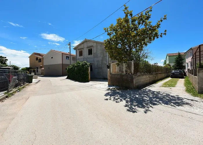 Апартаменты Monika - Private Terrace & Parking