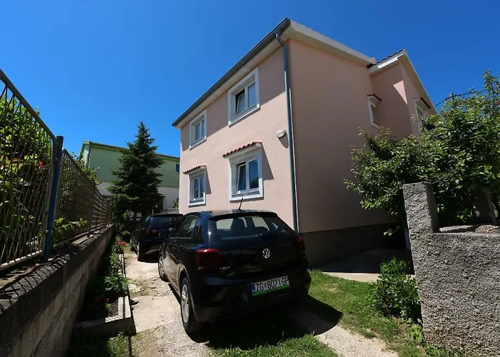 Monika - Private Terrace & Parking *