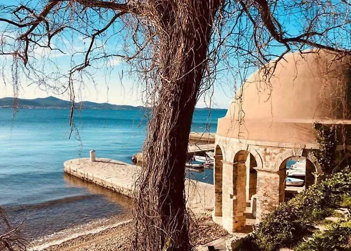 Monika - Private Terrace & Parking דירה זאדאר